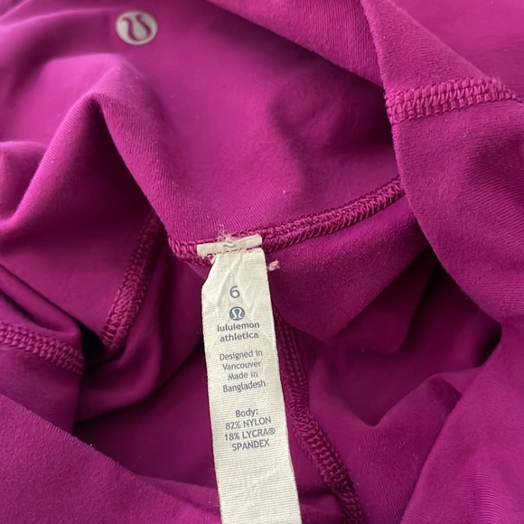 Lululemon Super High Rise Leggings l SIZE 6 - Picture 7 of 7